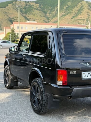 LADA (VAZ) Niva-10