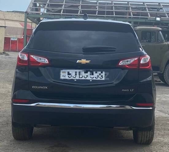Chevrolet Equinox-4