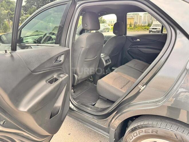 Chevrolet Equinox-12