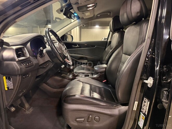 Kia Sorento-7