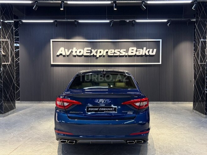 Hyundai Sonata-6