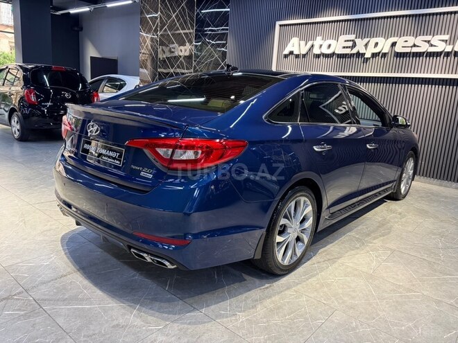 Hyundai Sonata-4