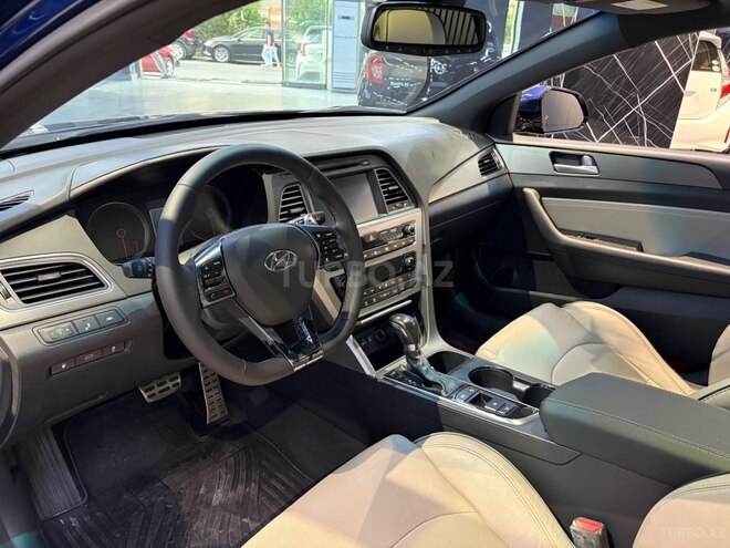Hyundai Sonata-21
