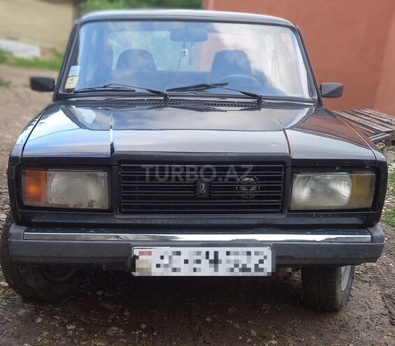 LADA (VAZ) 2107-1