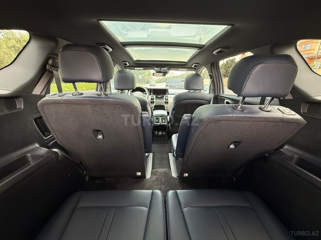 Kia Sorento-14