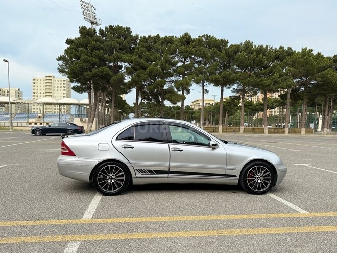 Mercedes C 200-7