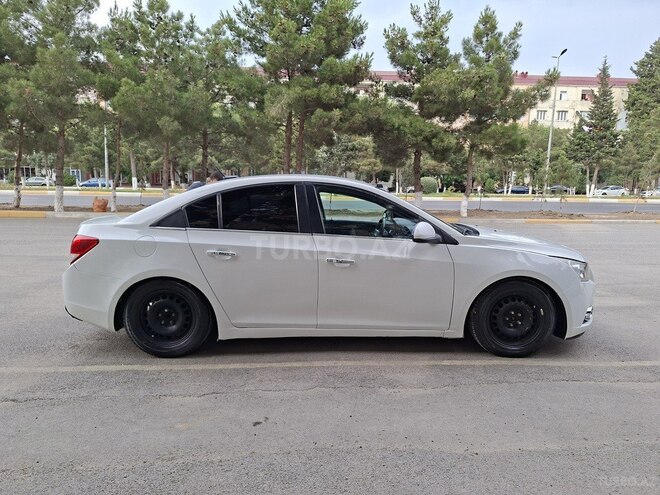 Chevrolet Cruze-2