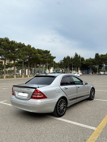 Mercedes C 200-6