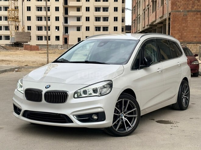 BMW 216-3