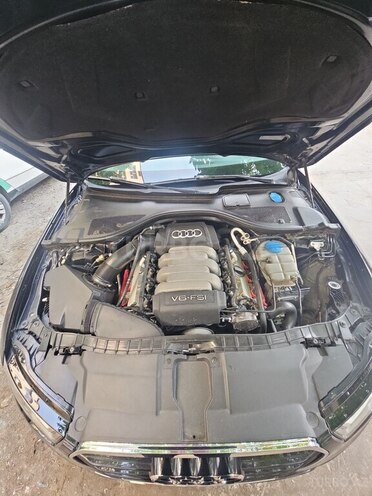 Audi A6-10
