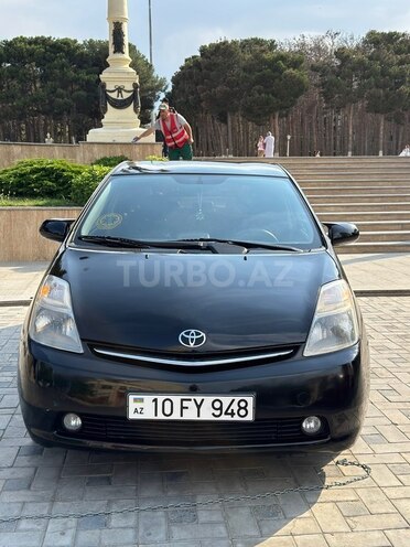 Toyota Prius-1