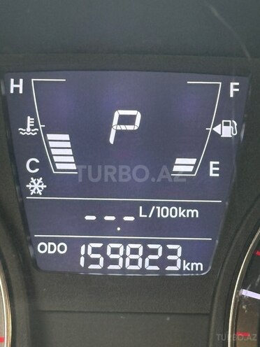 Hyundai Accent-19