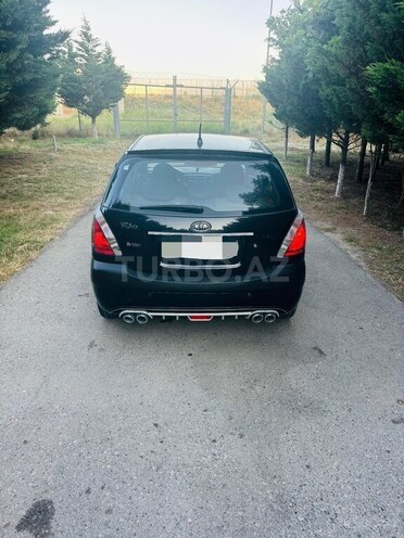 Kia Rio-2