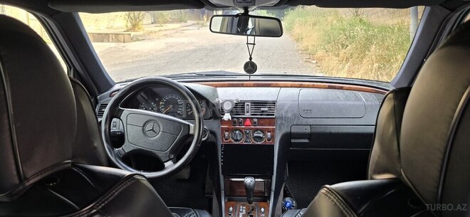 Mercedes C 240-7