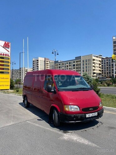 Ford Transit-1