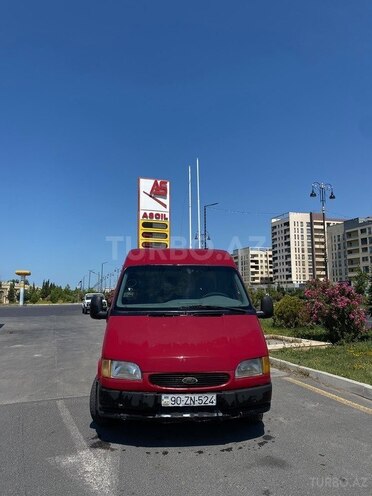 Ford Transit-4