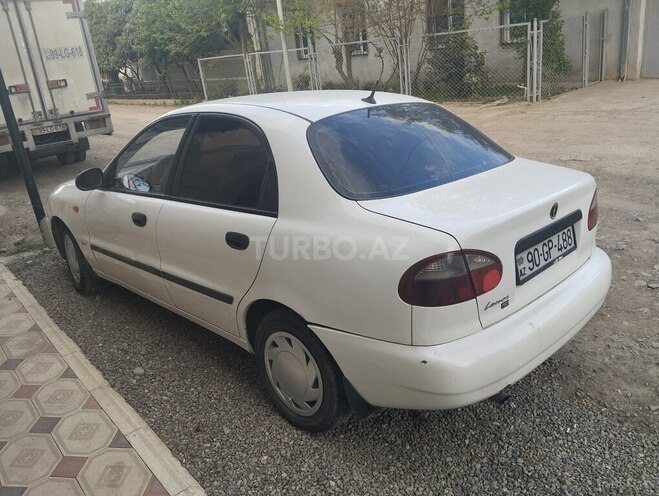 Daewoo Lanos-4