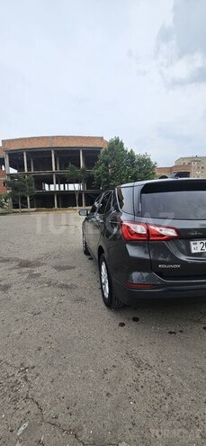 Chevrolet Equinox-5