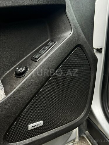 Chevrolet Equinox-12