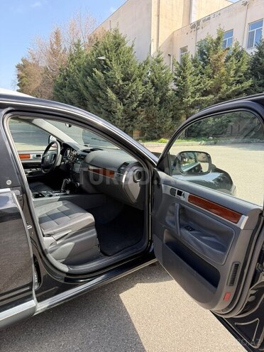 Volkswagen Touareg-6