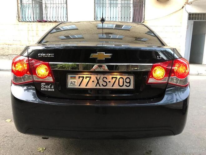 Chevrolet Cruze-2