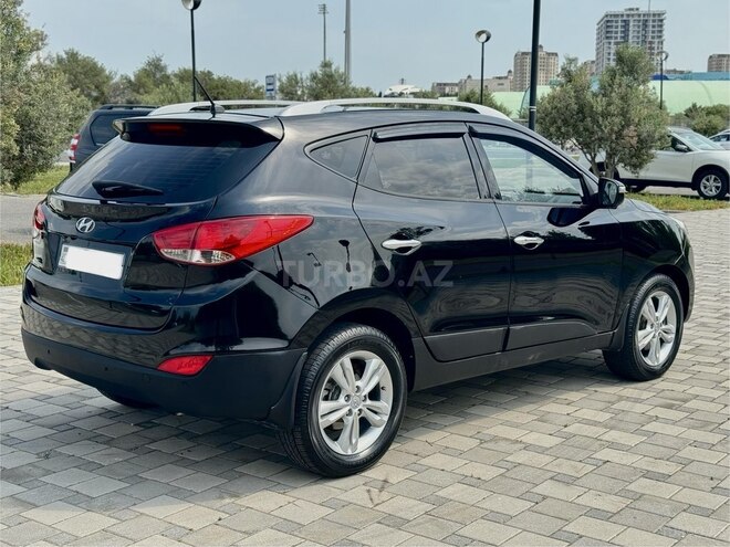Hyundai ix35-8