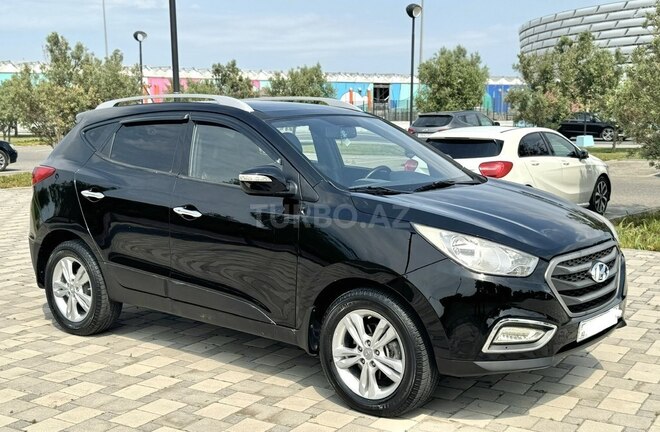 Hyundai ix35-6