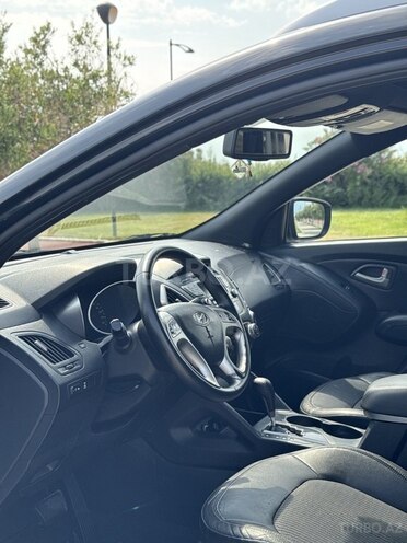 Hyundai ix35-12