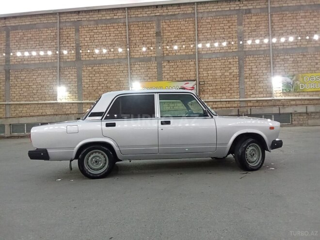 LADA (VAZ) 2107-6