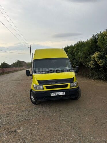 Ford Transit-1