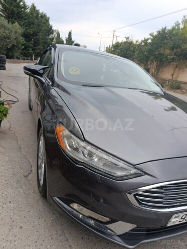 Ford Fusion (North America)-8