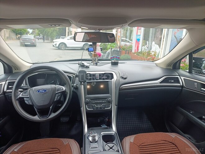 Ford Fusion (North America)-12