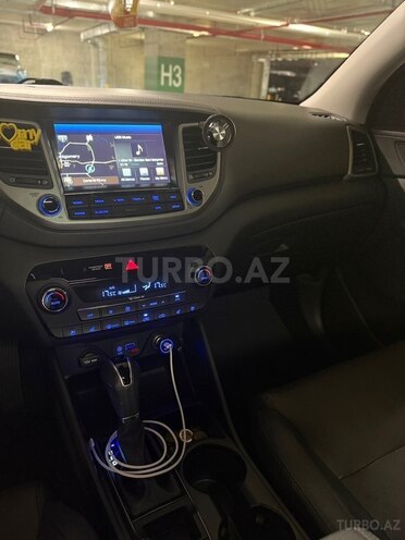 Hyundai Tucson-10