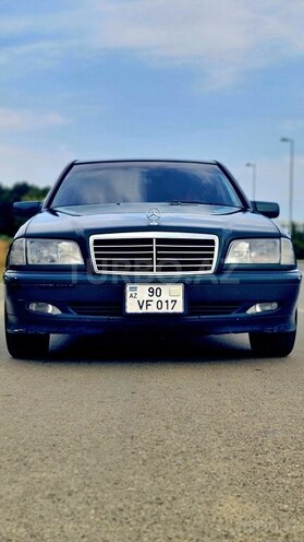 Mercedes C 200-1