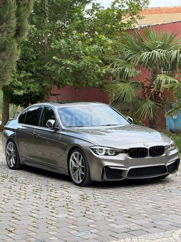 BMW 330-3