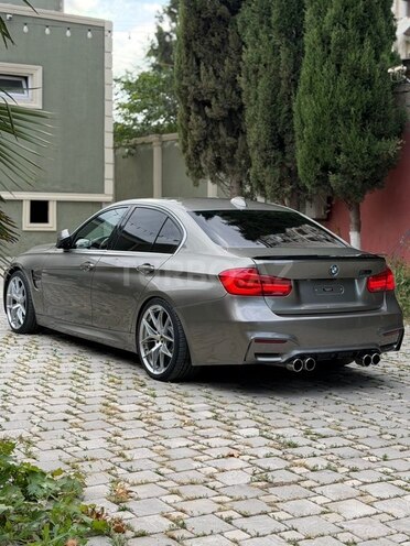 BMW 330-5
