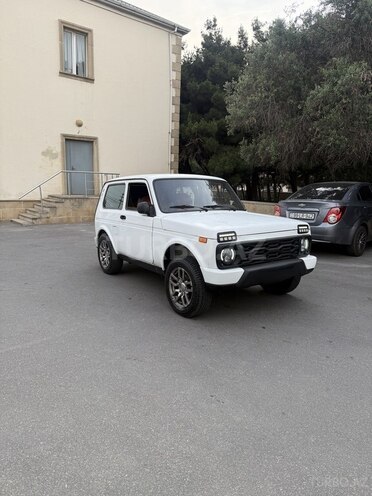 LADA (VAZ) Niva-2