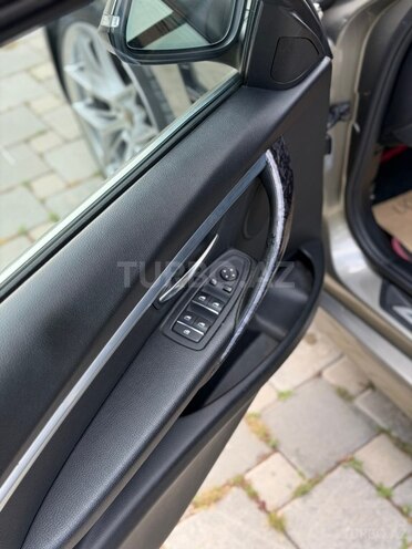 BMW 330-13