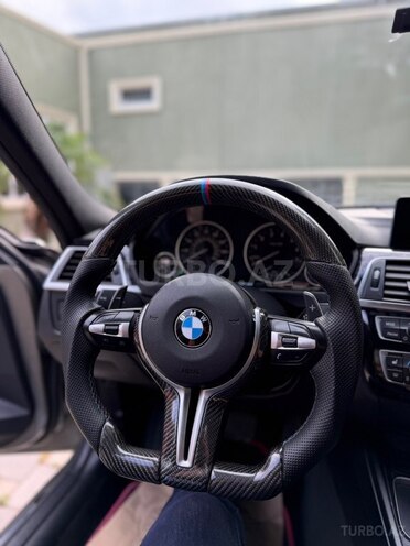 BMW 330-9