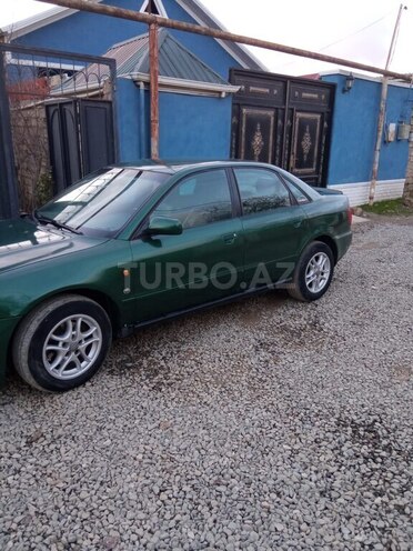 Audi A4-6