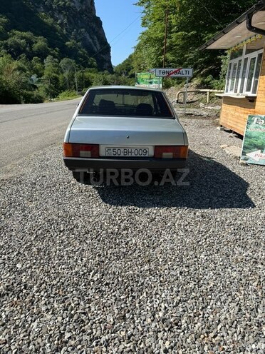 LADA (VAZ) 21099-12