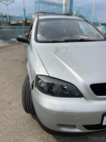Opel Astra-2
