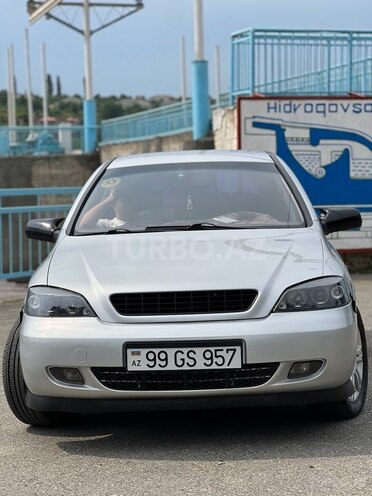 Opel Astra-1