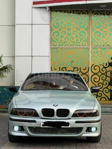 BMW 523-1