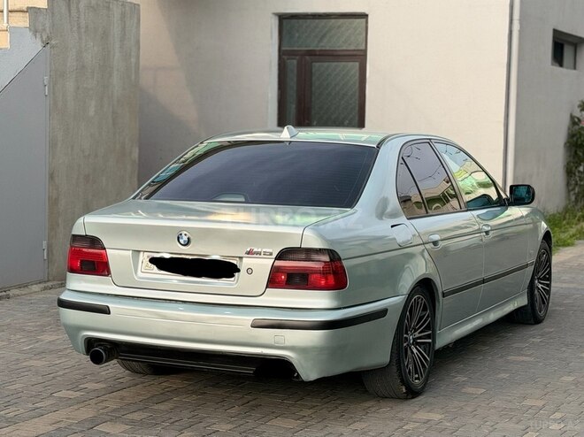 BMW 523-11