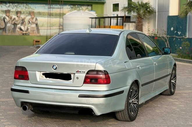 BMW 523-10