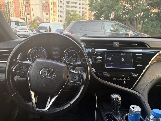Toyota Camry-8