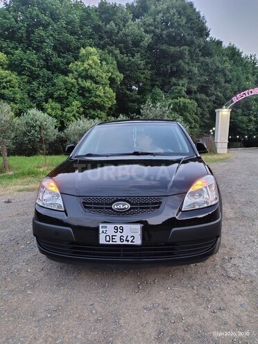 Kia Rio-11