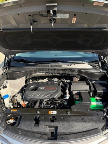 Hyundai Santa Fe-10