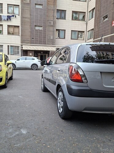 Kia Rio-3
